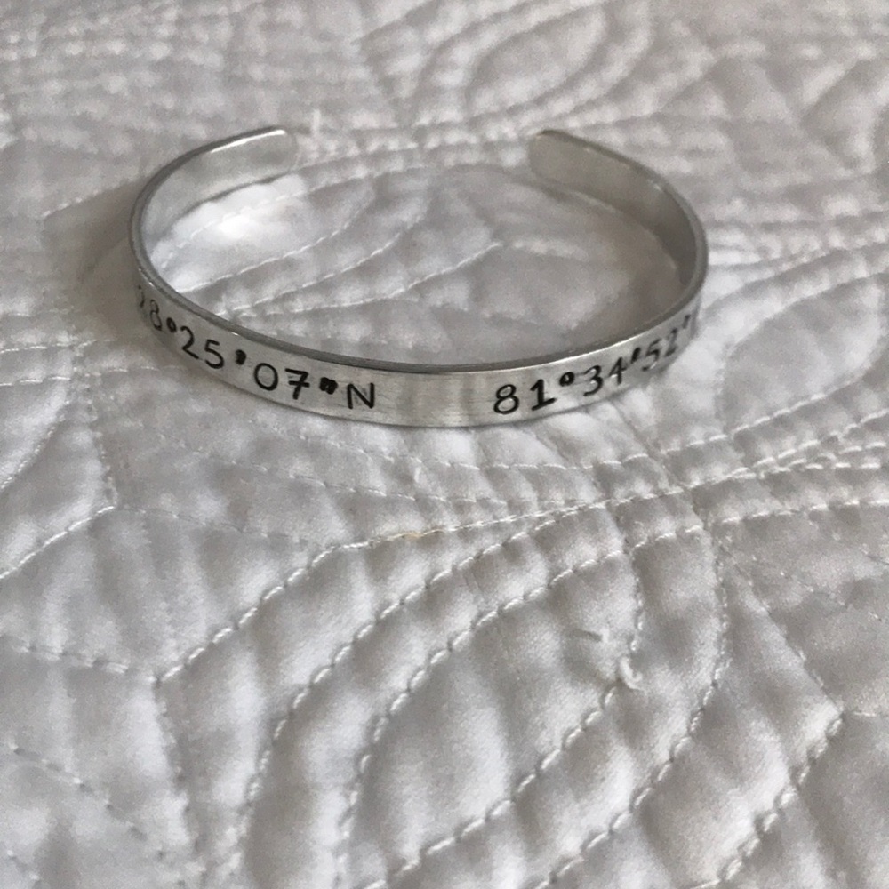 Like NEW Walt Disney World coordinates bracelet